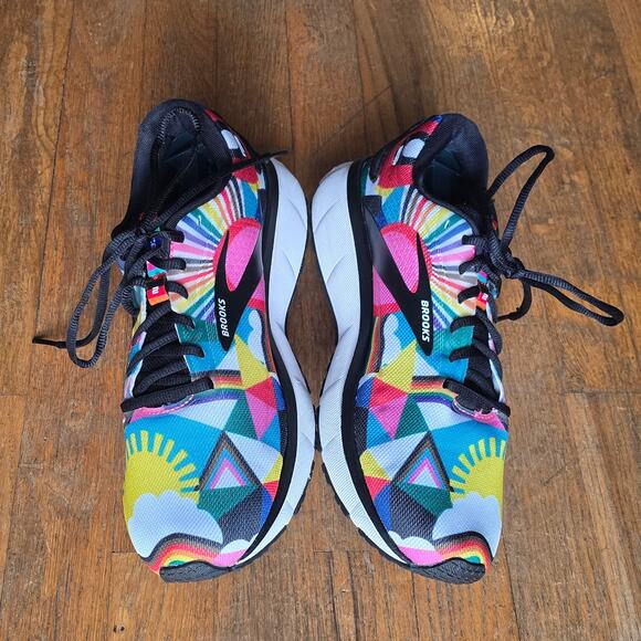 Brooks Women's Trace 2 Lisa Congdon Pride Running Shoes size 10 - Picture 2 of 7